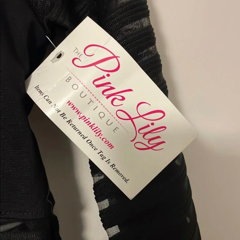 NWT Pink Lily Black Dress - Picture 4 of 5